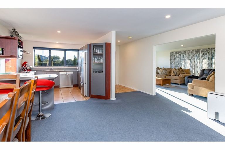 Photo of property in 15 Greenmeadow Gardens, Belfast, Christchurch, 8051