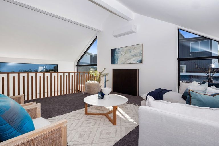 Photo of property in 347b Oceanbeach Road, Mount Maunganui, 3116