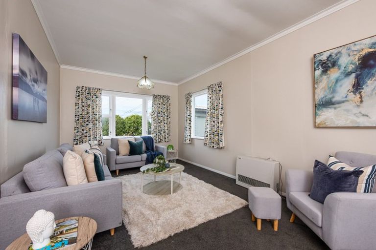 Photo of property in 42 Prospect Terrace, Johnsonville, Wellington, 6037