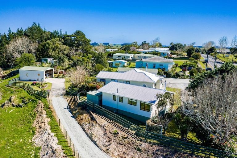 Photo of property in 122 Colville Road, Dargaville, 0377
