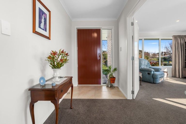 Photo of property in 124 Rowesdale Drive, Ohauiti, Tauranga, 3112