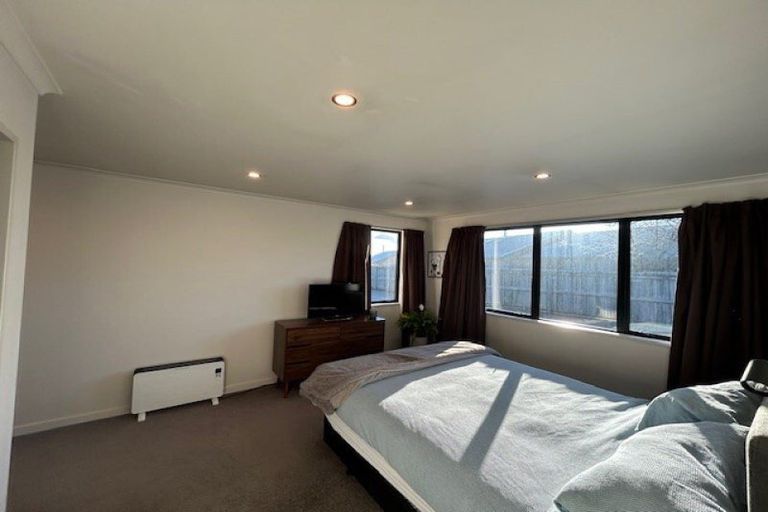 Photo of property in 6 Ash Avenue, Albert Town, Wanaka, 9305