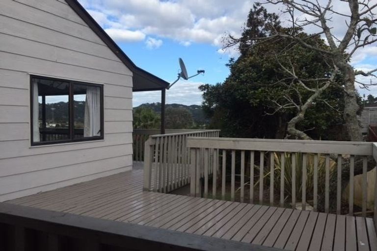 Photo of property in 227a Titirangi Road, Titirangi, Auckland, 0604