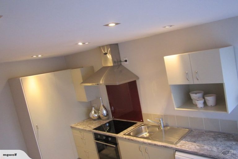 Photo of property in 2/68 Nortons Road, Avonhead, Christchurch, 8042