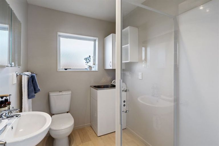 Photo of property in 70a Mathesons Road, Phillipstown, Christchurch, 8011