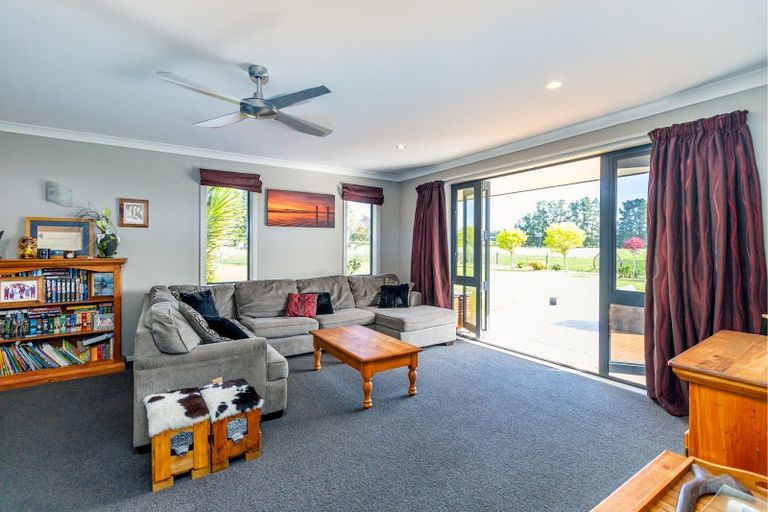 Photo of property in 492 Falvey Road, Levels, Timaru, 7975