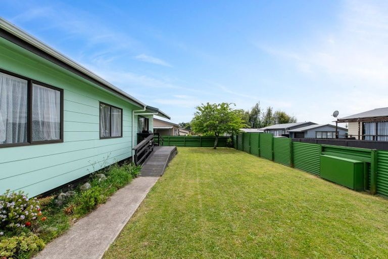 Photo of property in 33 Sunrise Avenue, Owhata, Rotorua, 3010