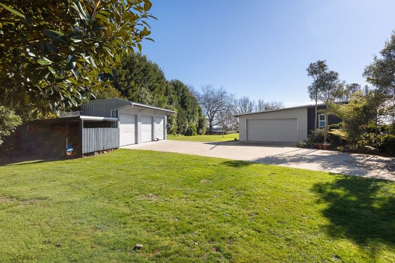 Photo of property in 172 Kaipikari Road Upper, Urenui, 4375