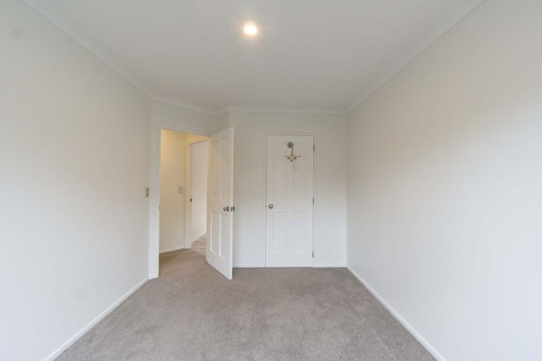 Photo of property in 16 Ravenscourt Place, Huntington, Hamilton, 3210