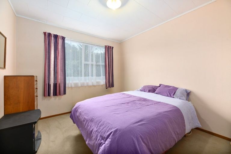 Photo of property in 31 Mawney Road, Henderson, Auckland, 0610