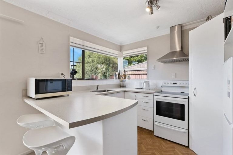 Photo of property in 16b Rubens Place, Burnside, Christchurch, 8053