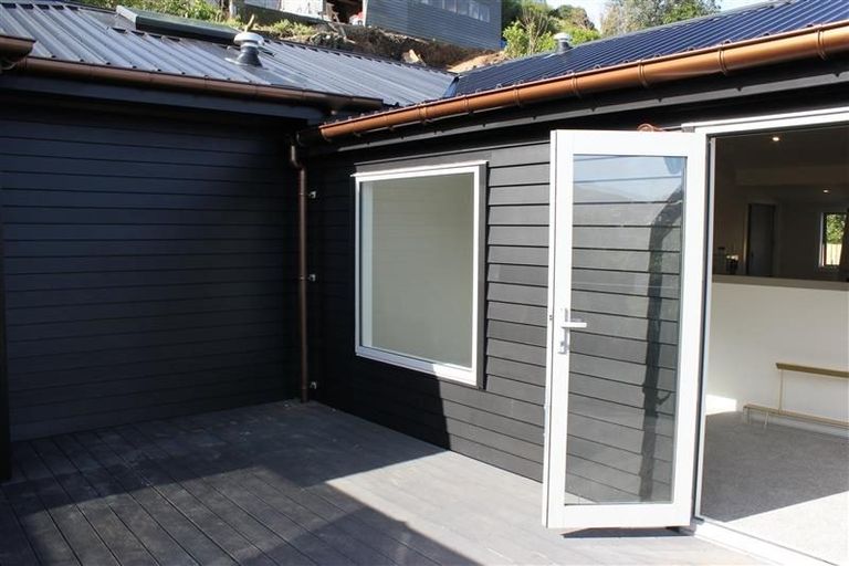 Photo of property in 77 Old Porirua Road, Ngaio, Wellington, 6035