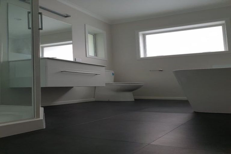 Photo of property in 115a Bell Road, Waiwhetu, Lower Hutt, 5010