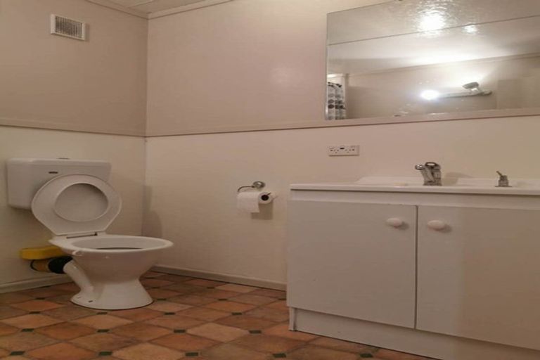 Photo of property in 22 Mulberry Street, Maungaraki, Lower Hutt, 5010