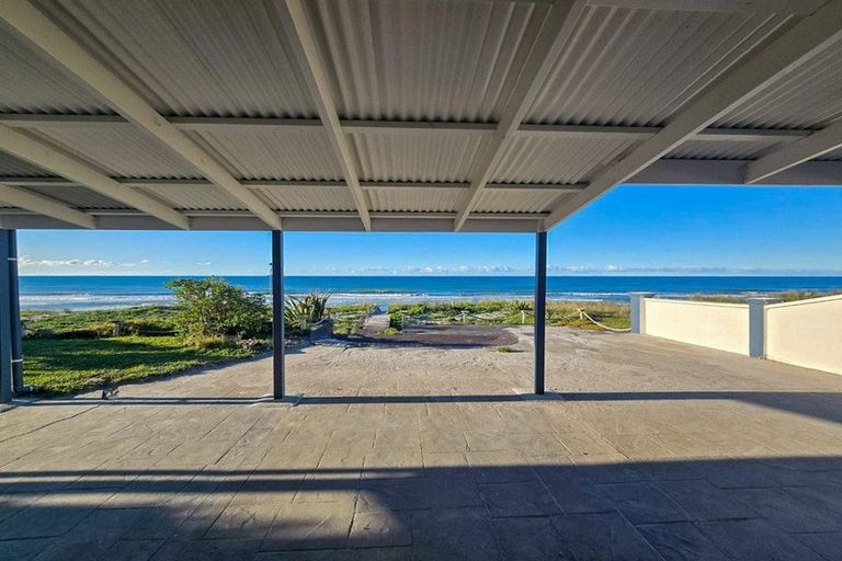 Photo of property in 233 Pukehina Parade, Pukehina, 3189