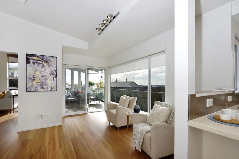 Photo of property in 7 Croisilles Place, Richmond, 7020