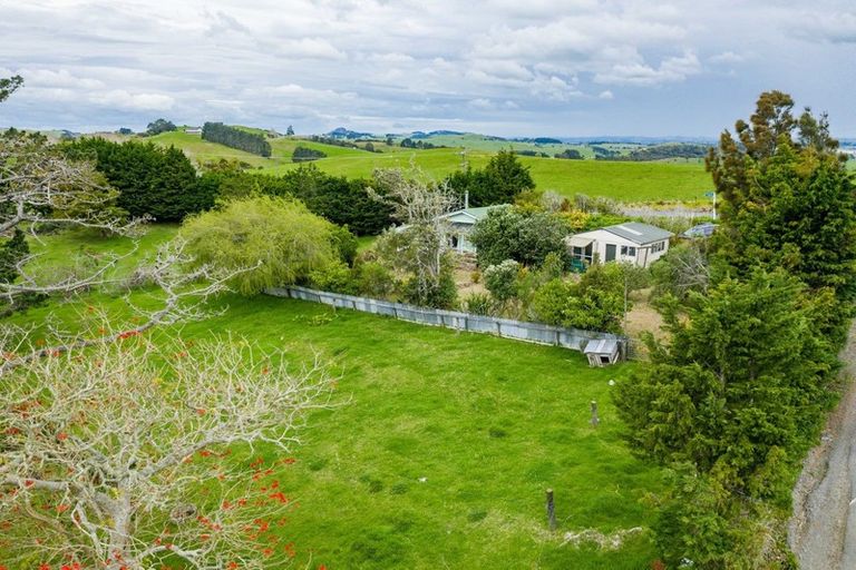 Photo of property in 2 Rowland Road, Turiwiri, Dargaville, 0374