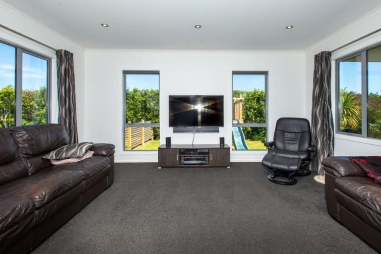 Photo of property in 2 Kapuka Lane, Redwood Valley, Richmond, 7081