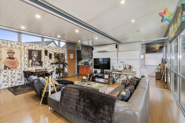 Photo of property in 9a Norris Grove, Taita, Lower Hutt, 5011