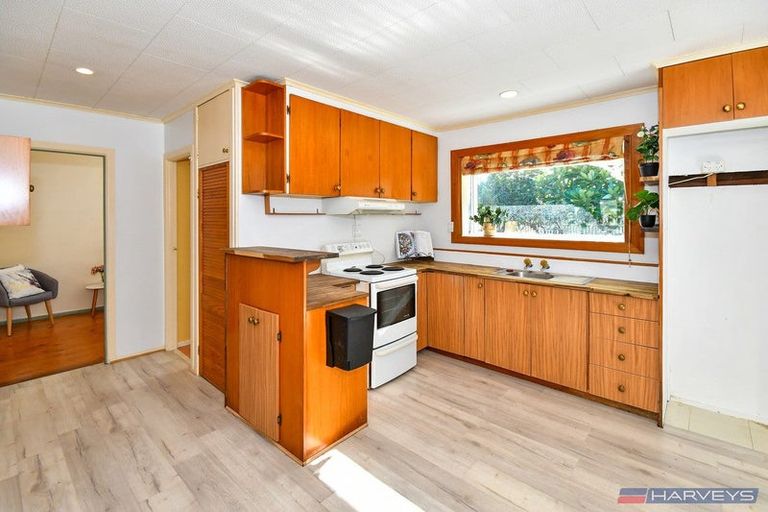 Photo of property in 76 Bays Road, Orere Point, Papakura, 2585