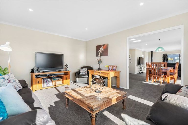 Photo of property in 5 Nancy Lane, Wanaka, 9305