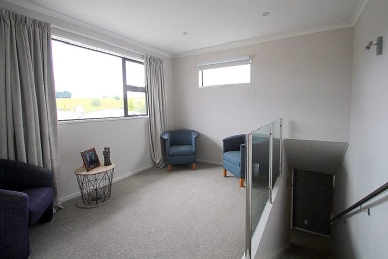 Photo of property in 2 Margaret Street, Gore, 9710