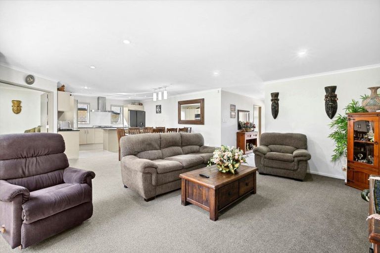 Photo of property in 16c Cyrus Street, Whalers Gate, New Plymouth, 4310