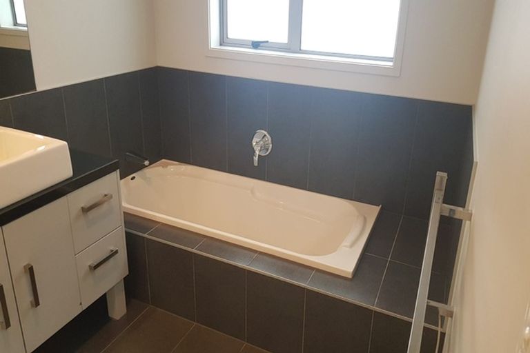 Photo of property in 9 The Glade, Papamoa Beach, Papamoa, 3118