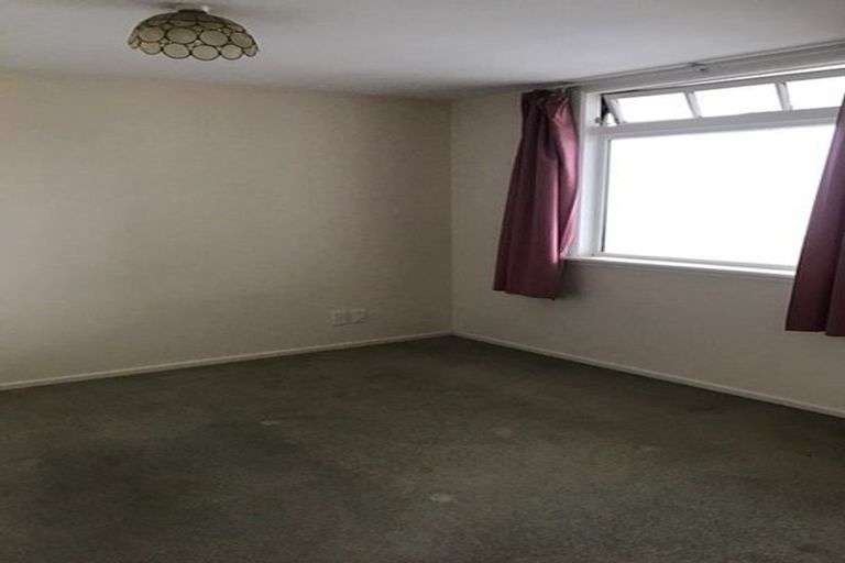 Photo of property in 63 Palliser Road, Roseneath, Wellington, 6011