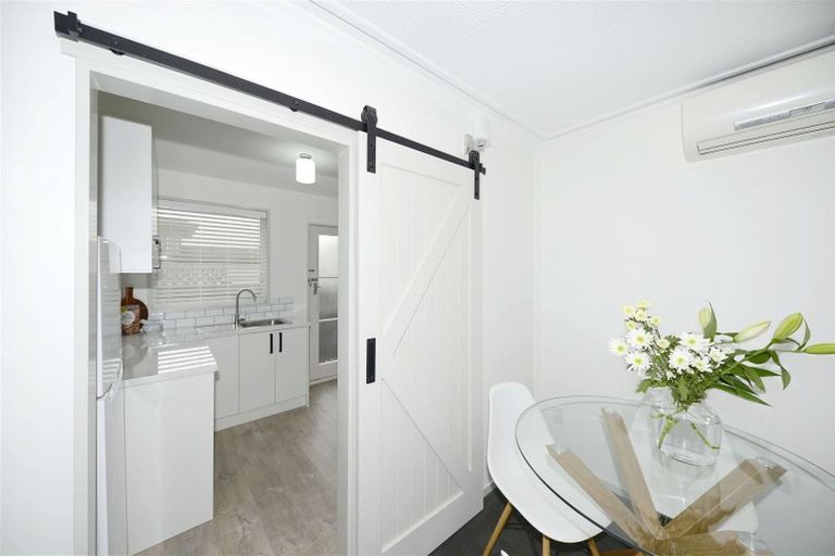 Photo of property in 2/153 Clarence Street, Riccarton, Christchurch, 8011