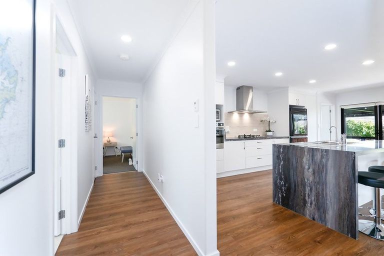 Photo of property in 5 Riverglen Drive, Haruru, 0204