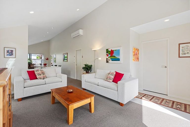 Photo of property in 4 Saint Pauls Drive, Brookfield, Tauranga, 3110