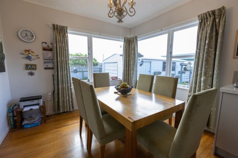 Photo of property in 90 Murphy Road, Taradale, Napier, 4112