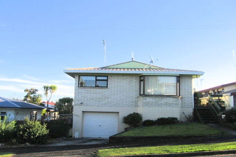 Photo of property in 1 Philip Street, Beerescourt, Hamilton, 3200