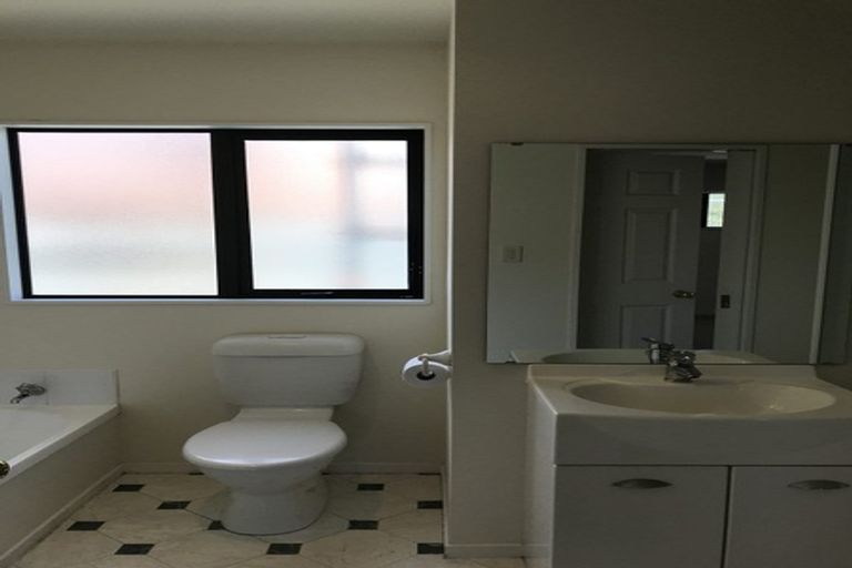 Photo of property in 22 Jordan Street, Island Bay, Wellington, 6023