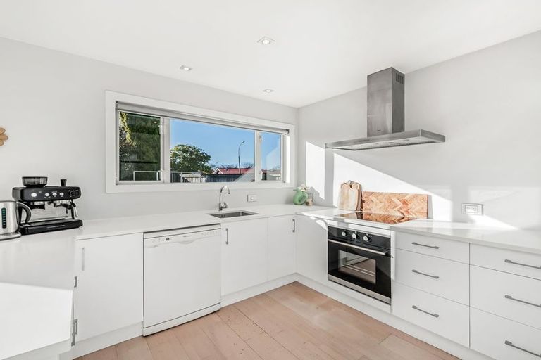 Photo of property in 20 Eastling Street, Bishopdale, Christchurch, 8053