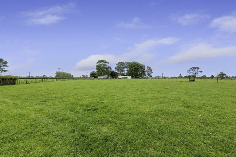 Photo of property in 483 Beaconsfield Road, Stratford, 4394