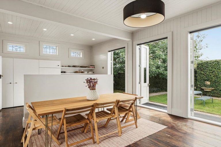 Photo of property in 38 Stephens Place, Hairini, Tauranga, 3112