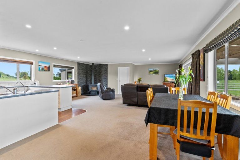 Photo of property in 99 Centre Bush Otapiri Road, Centre Bush, Winton, 9782