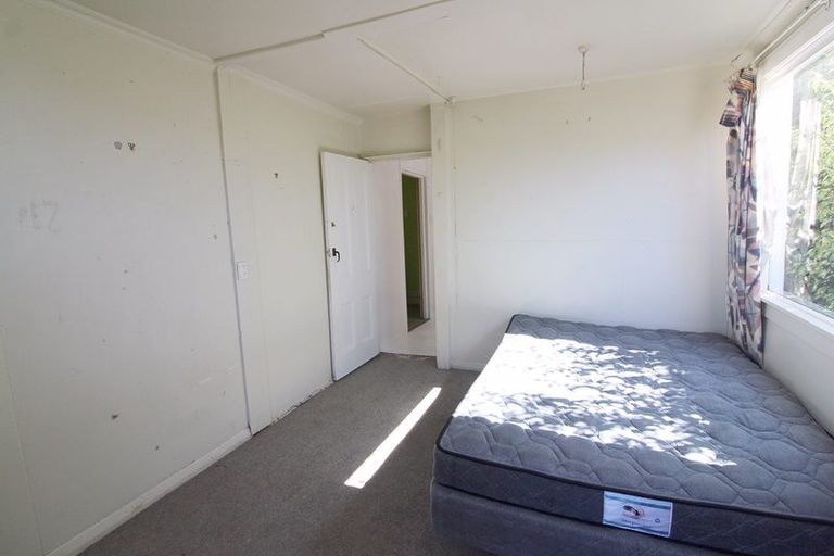 Photo of property in 24 Glencairn Street, Dalmore, Dunedin, 9010