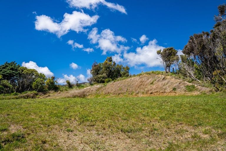 Photo of property in 63 Exploration Way, Whitby, Porirua, 5024