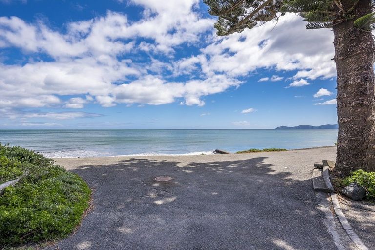 Photo of property in 6/29 Beach Road, Paekakariki, 5034