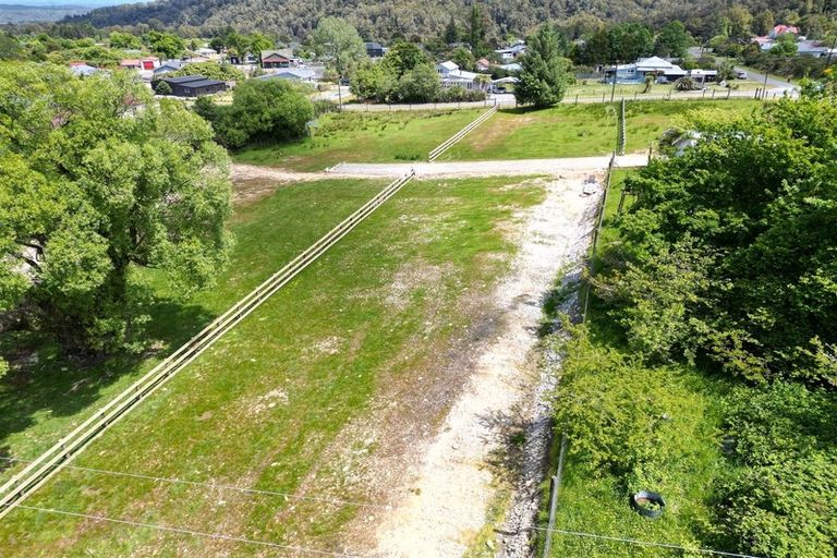 Photo of property in 3 Clifford Street, Blackball, 7804