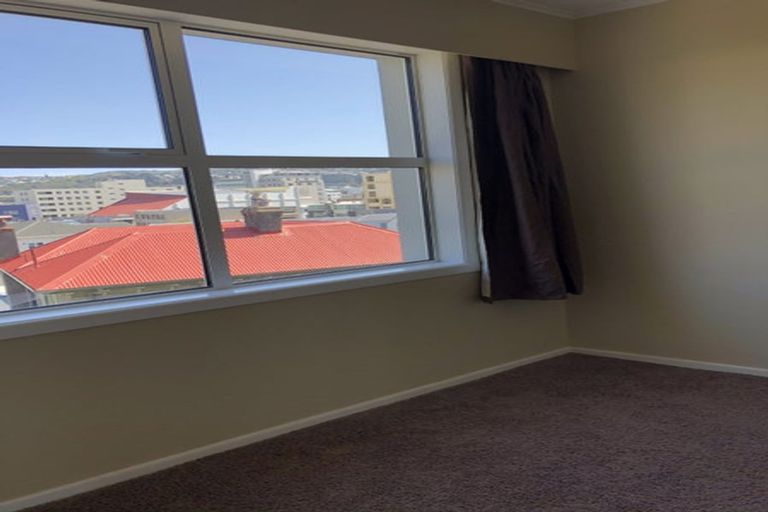 Photo of property in 6/36 Roxburgh Street, Mount Victoria, Wellington, 6011