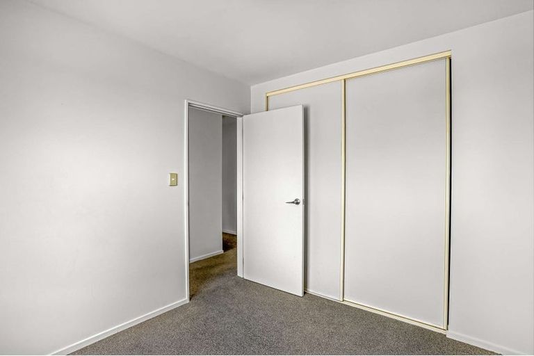 Photo of property in 69 Acacia Avenue, Rangiora, 7400