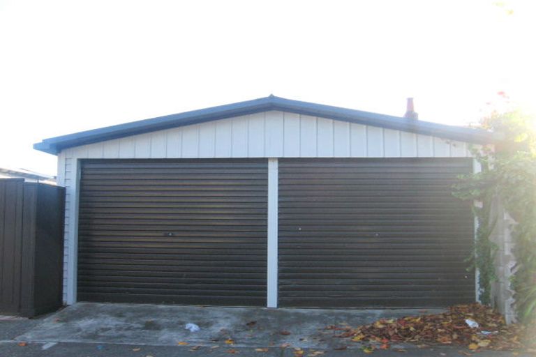 Photo of property in 51 Penrose Street, Woburn, Lower Hutt, 5010