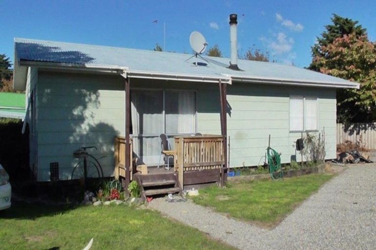 Photo of property in 72 Woodward Street East, Featherston, 5710