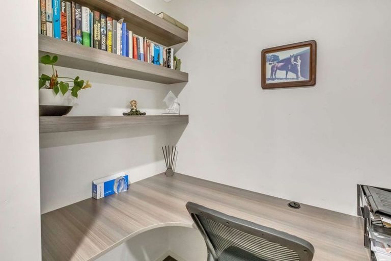 Photo of property in 80 Norton Street, Gore, 9710