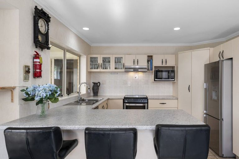 Photo of property in 19 Beachlands Place, Papamoa Beach, Papamoa, 3118