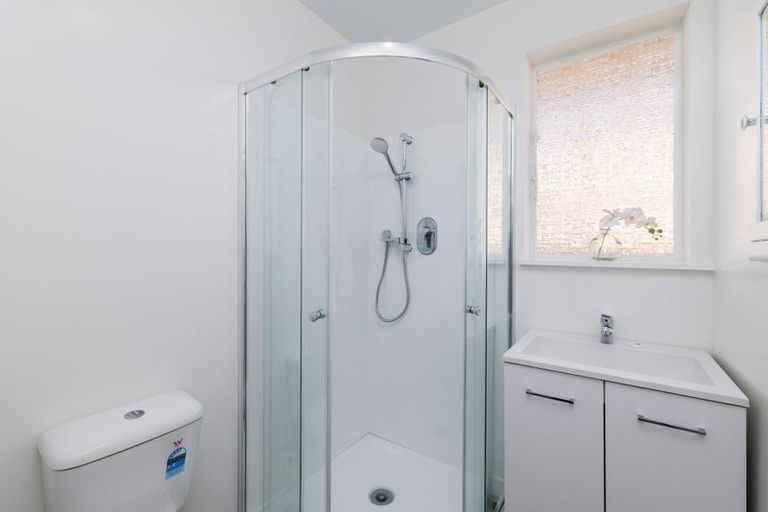 Photo of property in 15 Lyndhurst Crescent, Aranui, Christchurch, 8061